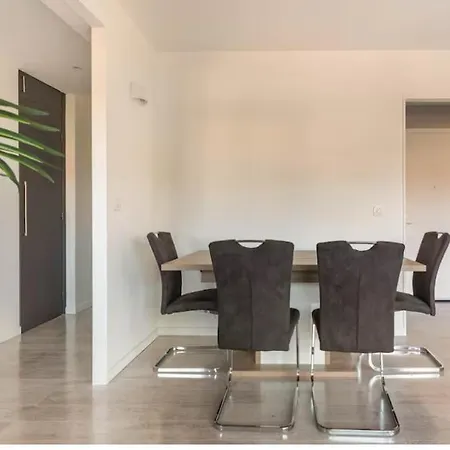 Etoile Cosy 2 P, Confort, 10 Min Croisette Cannes