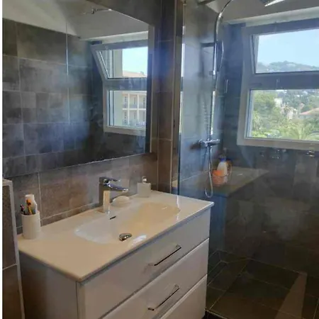 Etoile Cosy 2 P, Confort, 10 Min Croisette Apartment